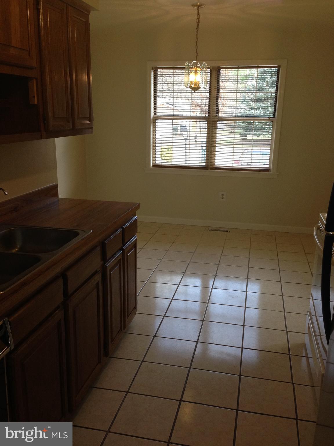 5001 TARPON LANE