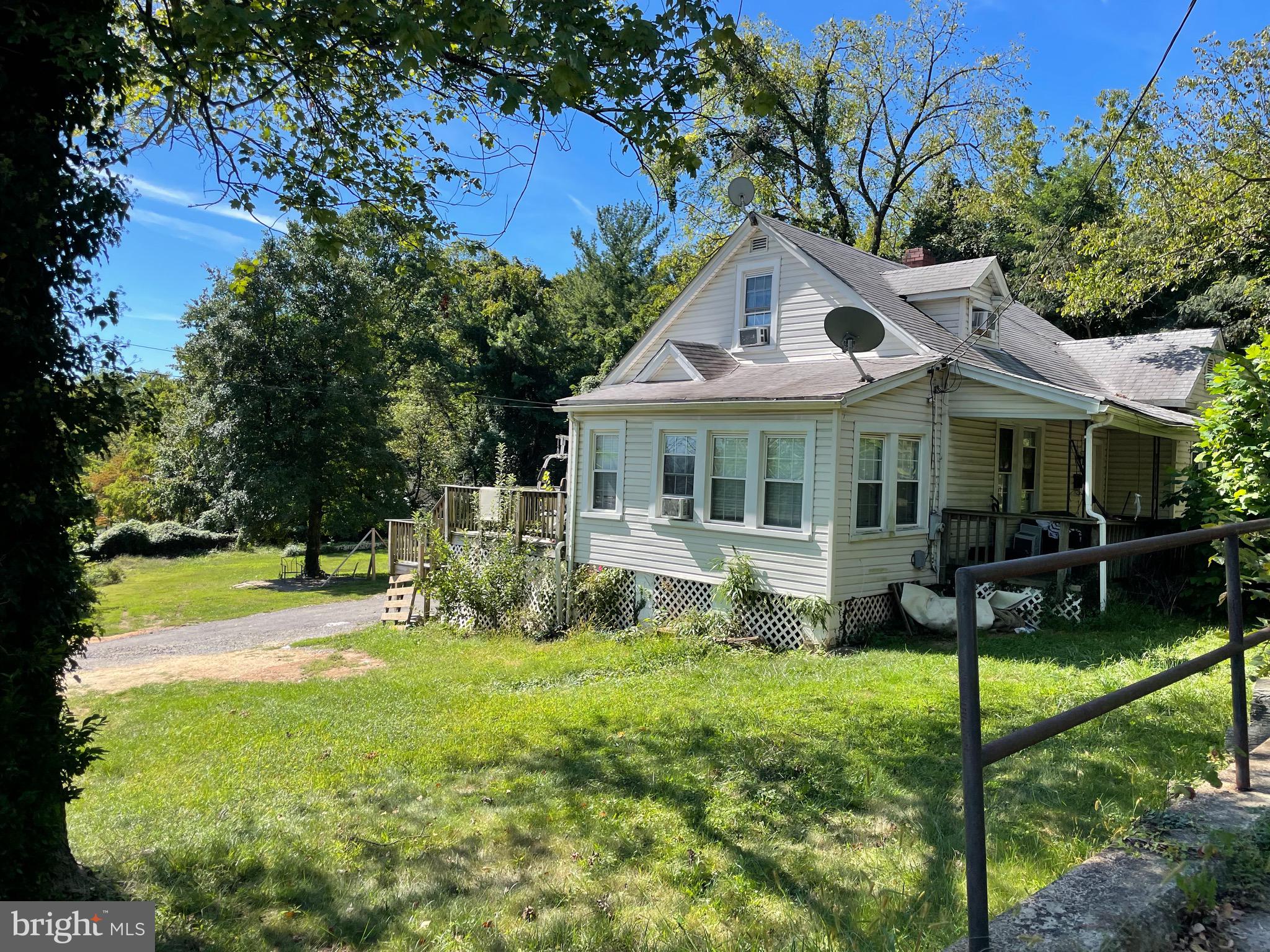 DEVONSHIRE GARDENS - Residential