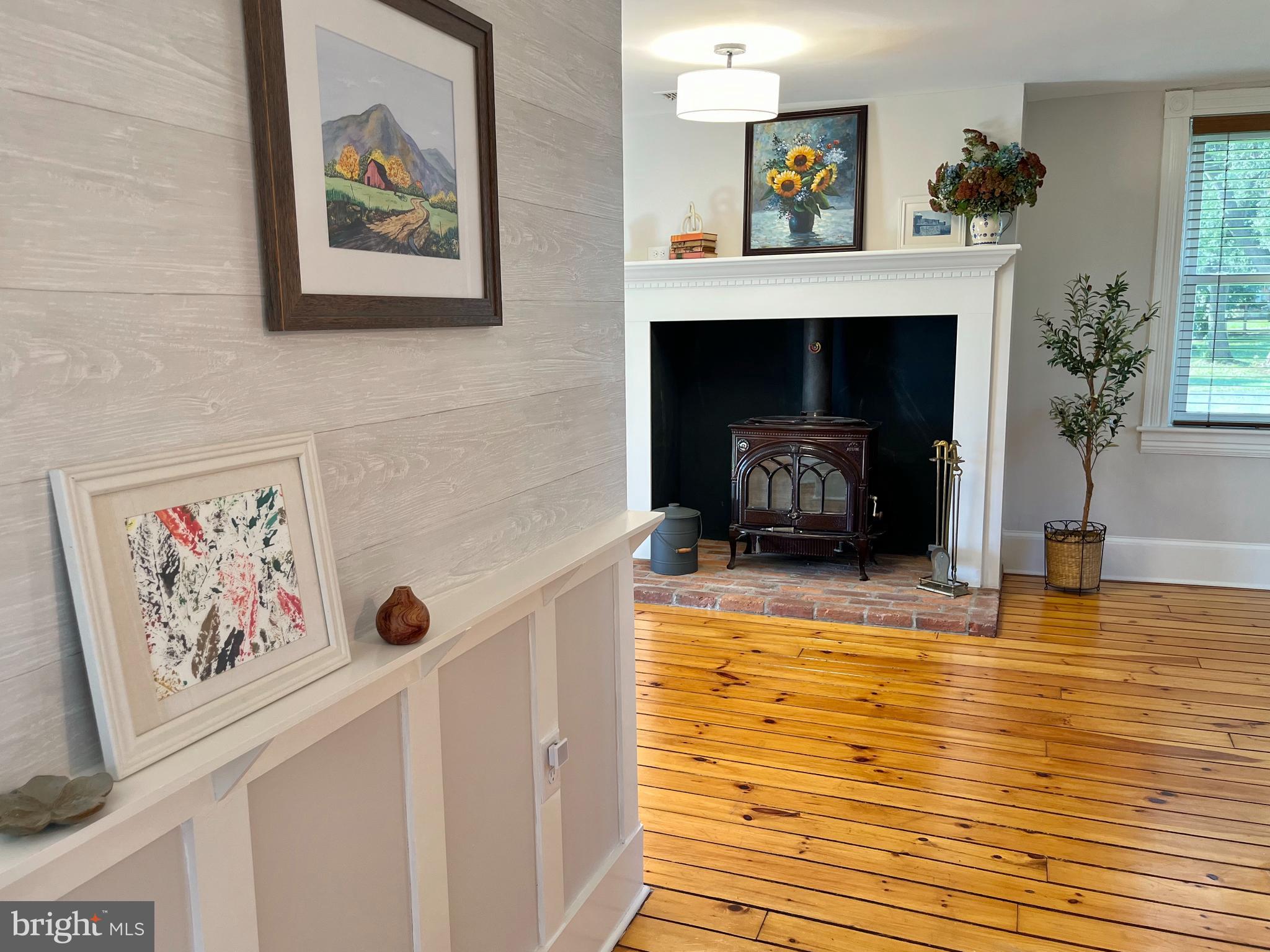 1103 GRAYSTONE ROAD