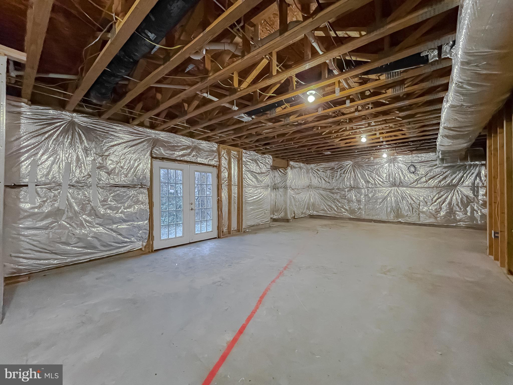 COUNTRY LAKES - Residential