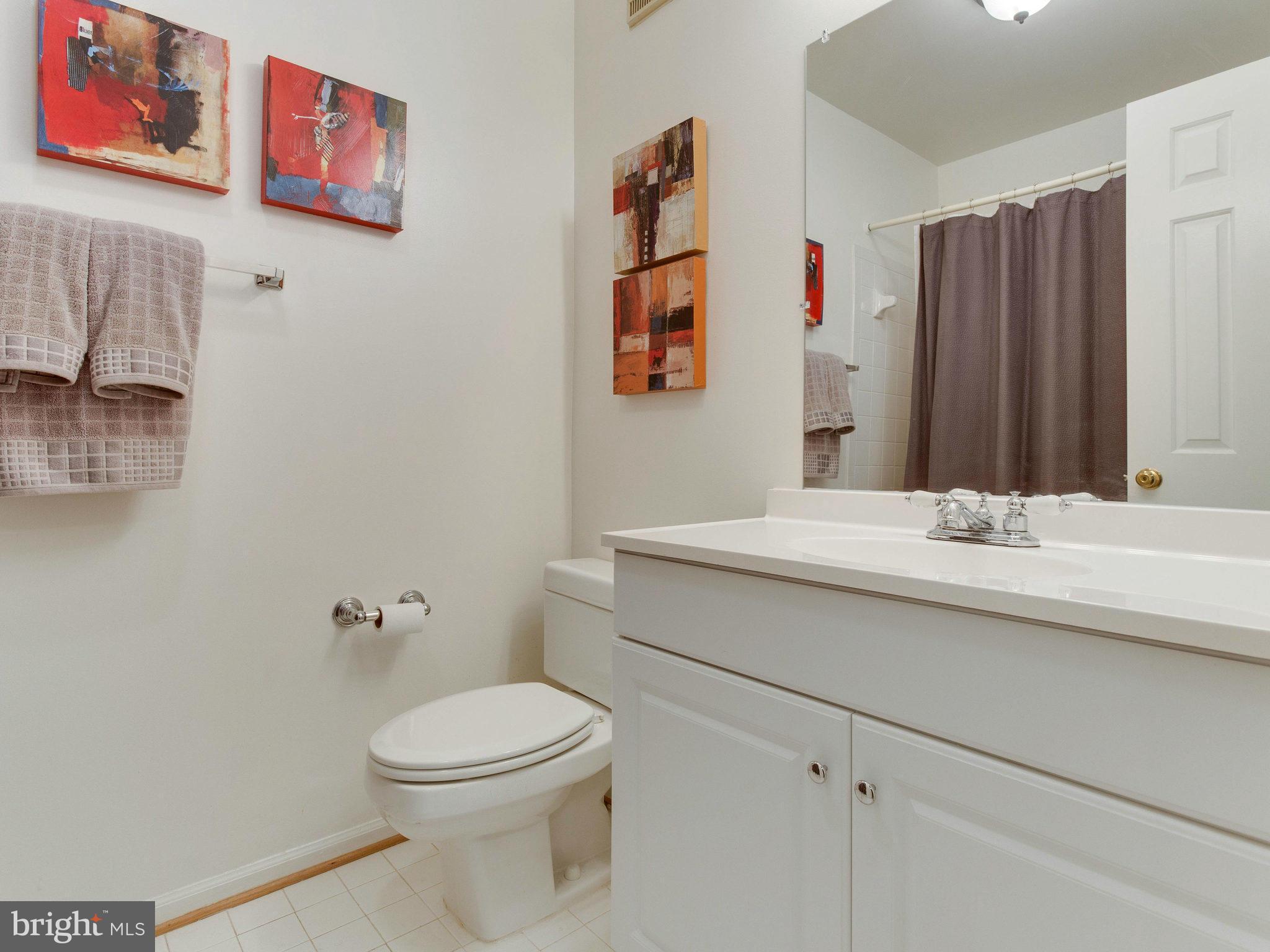 PINECREST - Residential