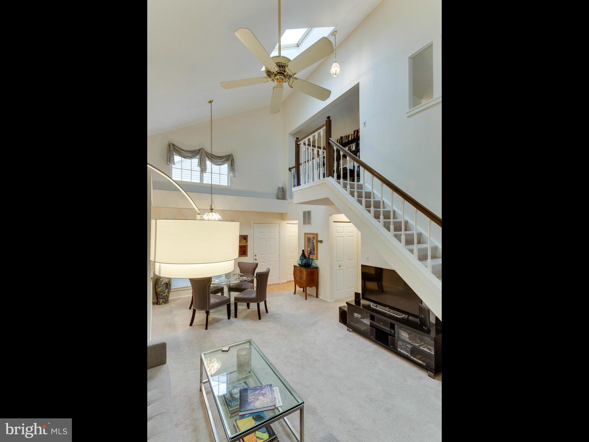 PINECREST - Residential