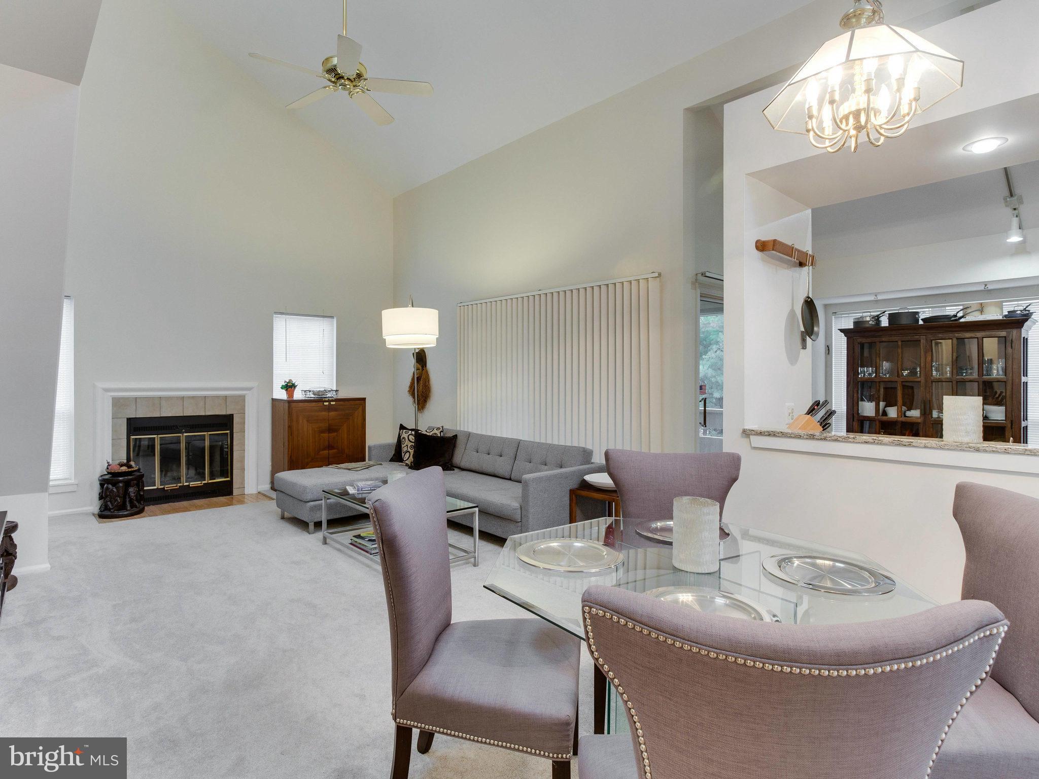 PINECREST - Residential