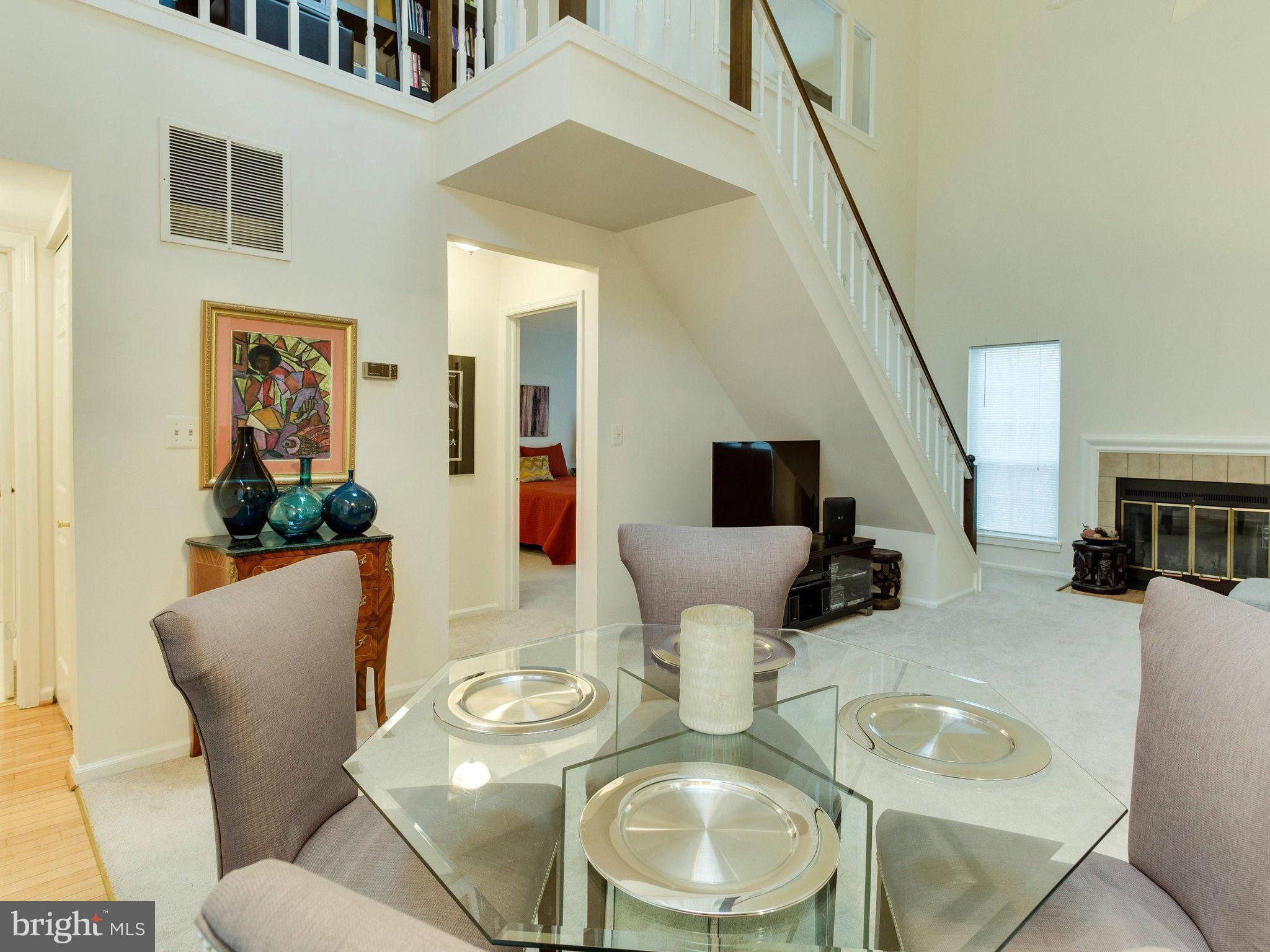 PINECREST - Residential