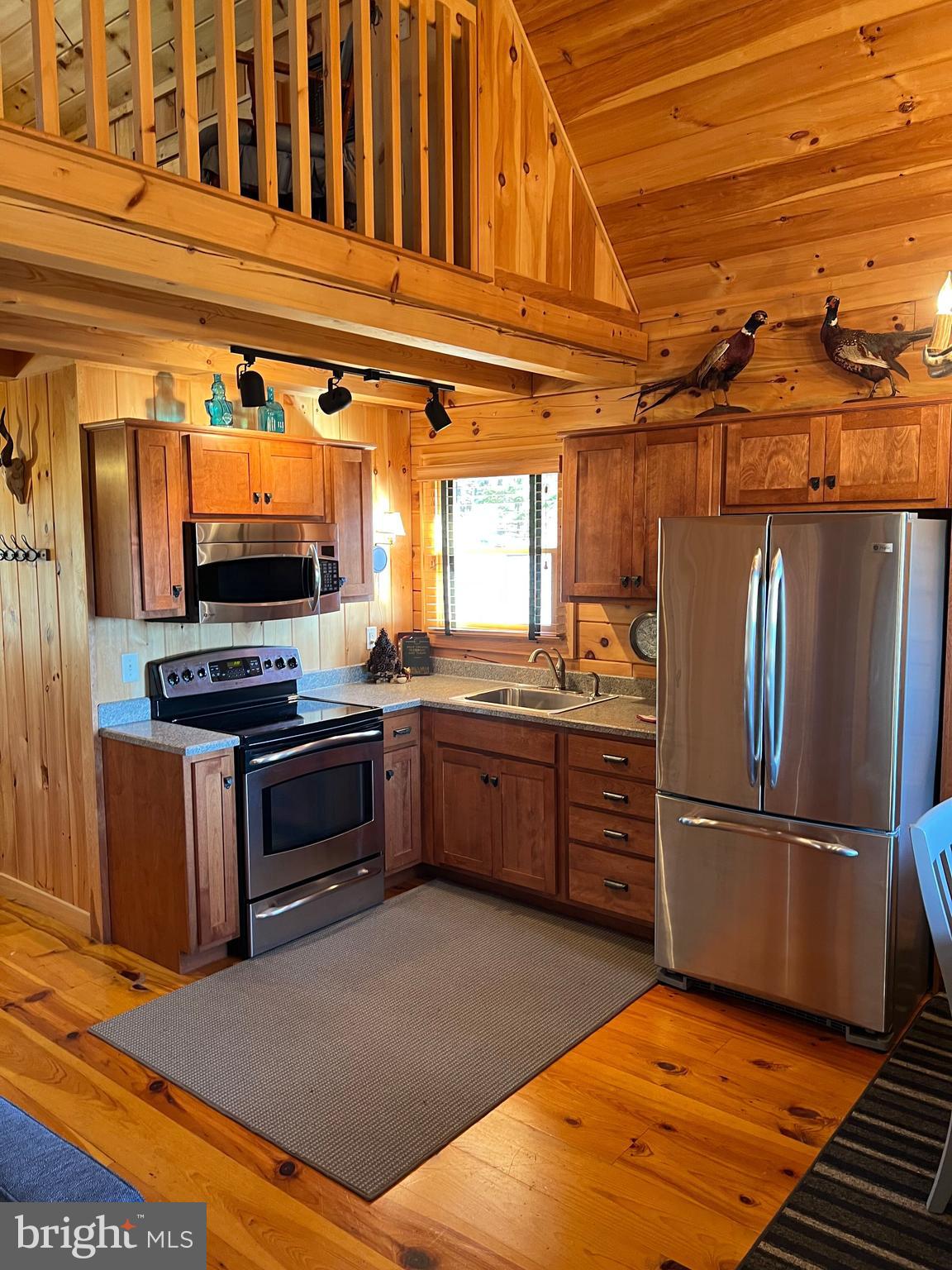 BLUFFS ON THE POTOMAC - Residential