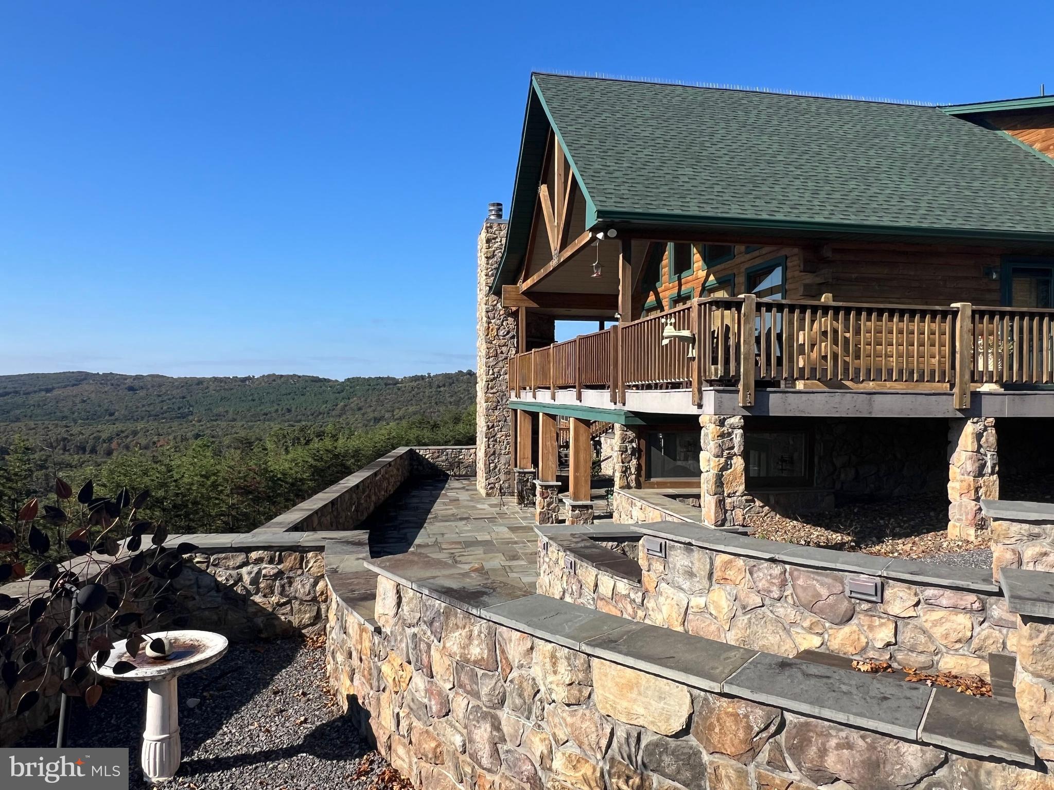 BLUFFS ON THE POTOMAC - Residential