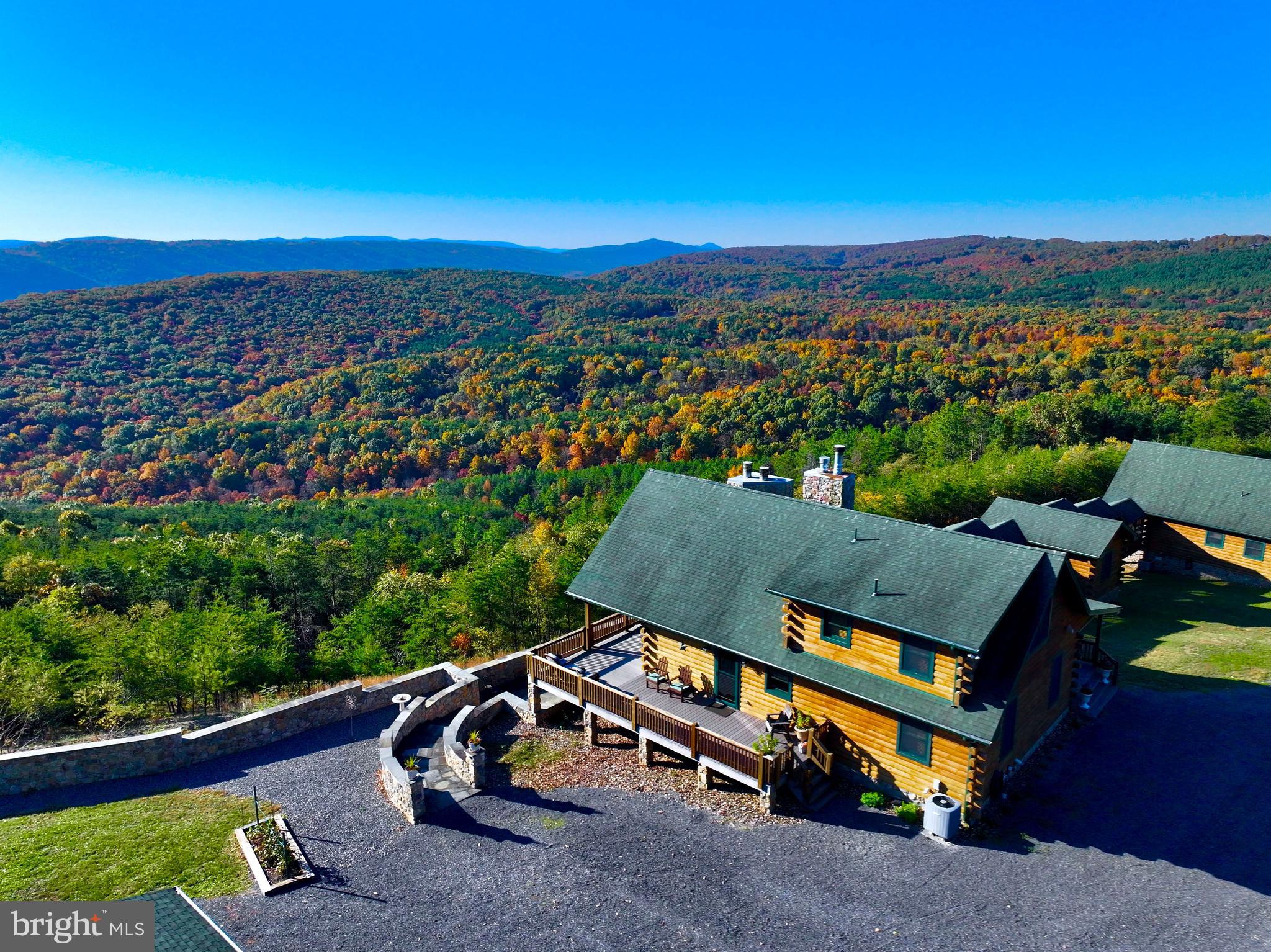 BLUFFS ON THE POTOMAC - Residential