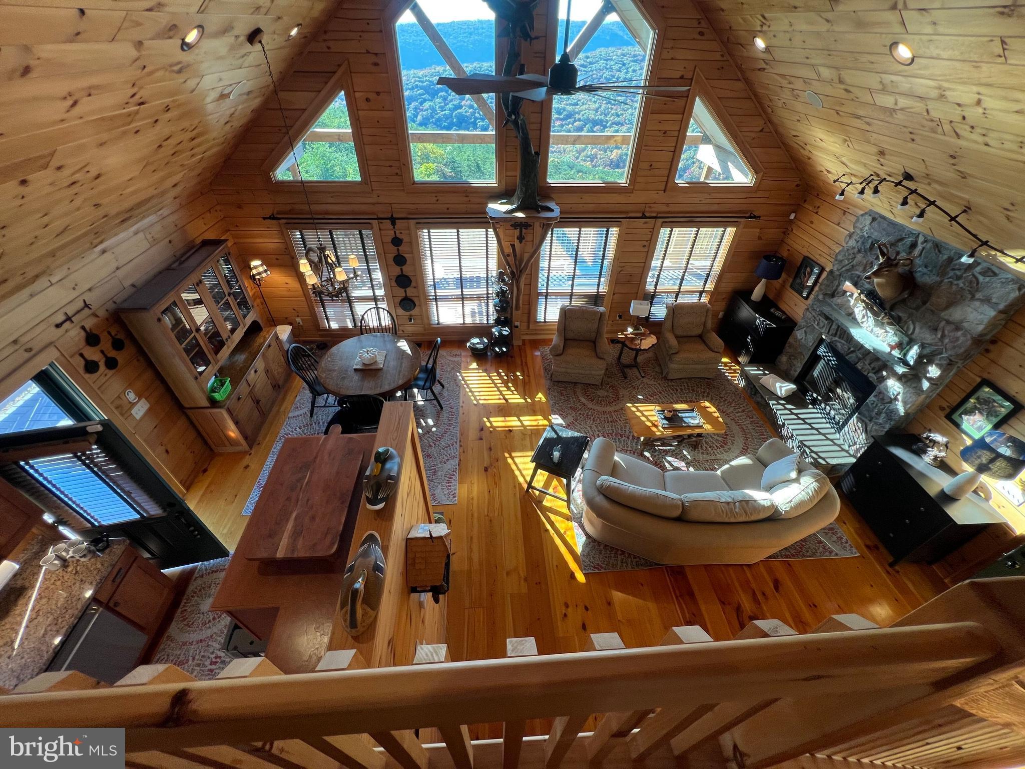 BLUFFS ON THE POTOMAC - Residential