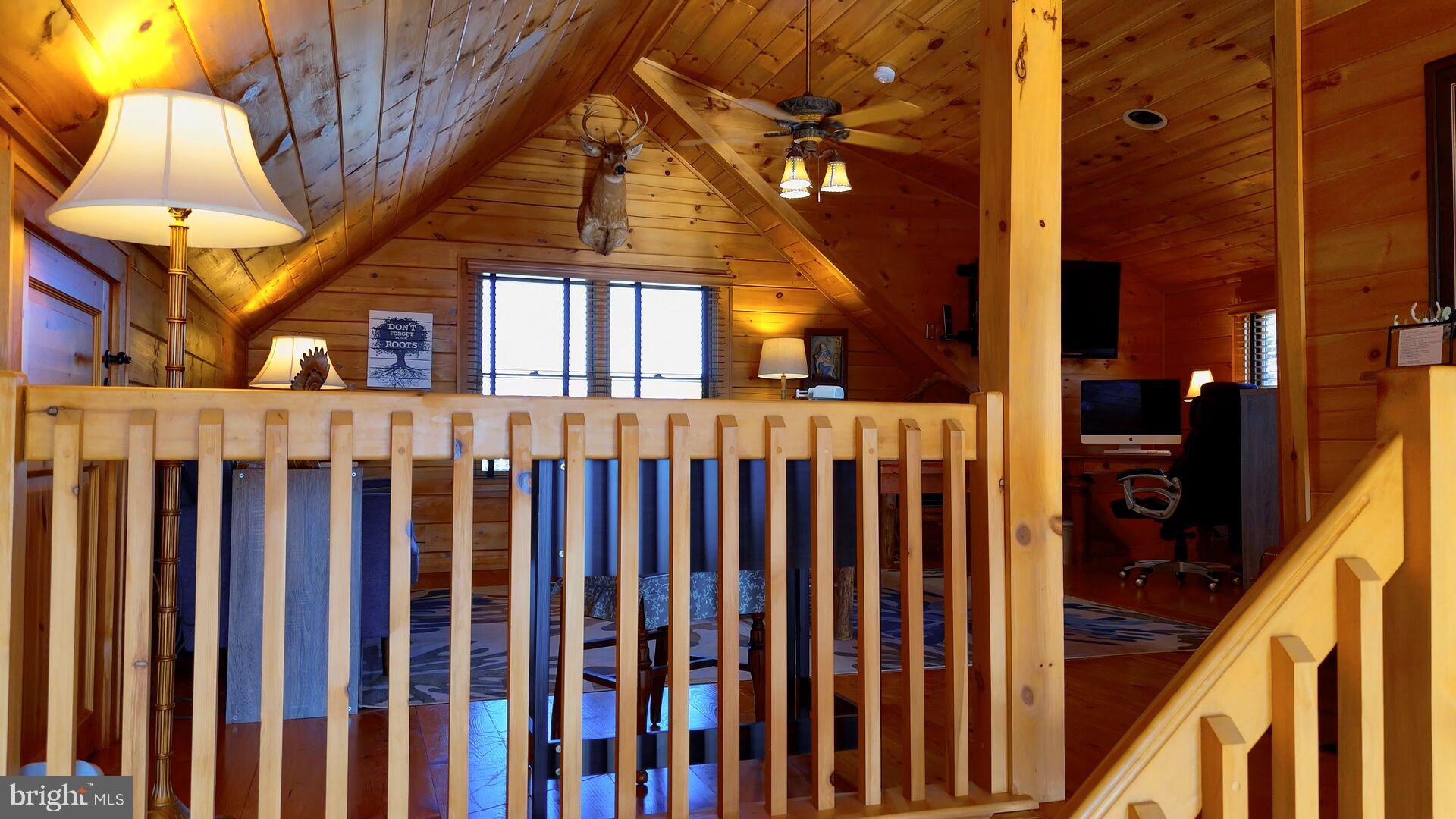 BLUFFS ON THE POTOMAC - Residential