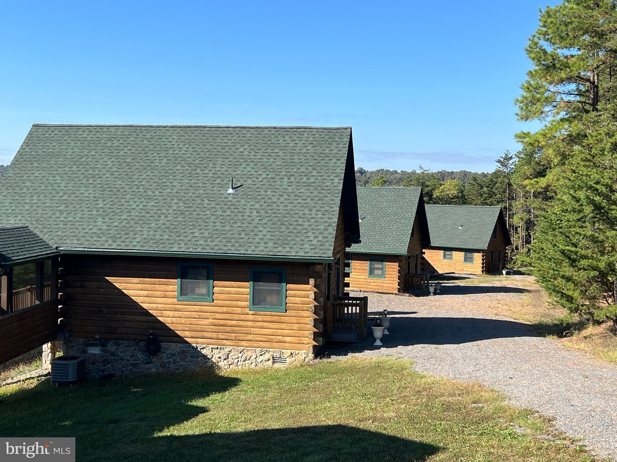 BLUFFS ON THE POTOMAC - Residential
