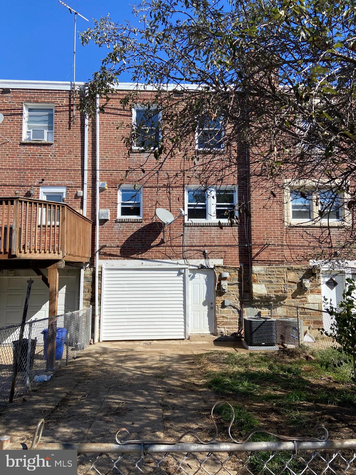 MAYFAIR (WEST) - Residential