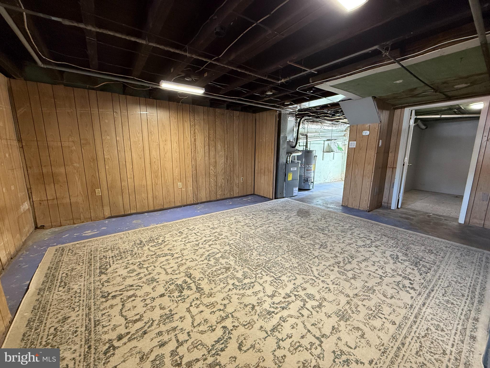 MAYFAIR (WEST) - Residential