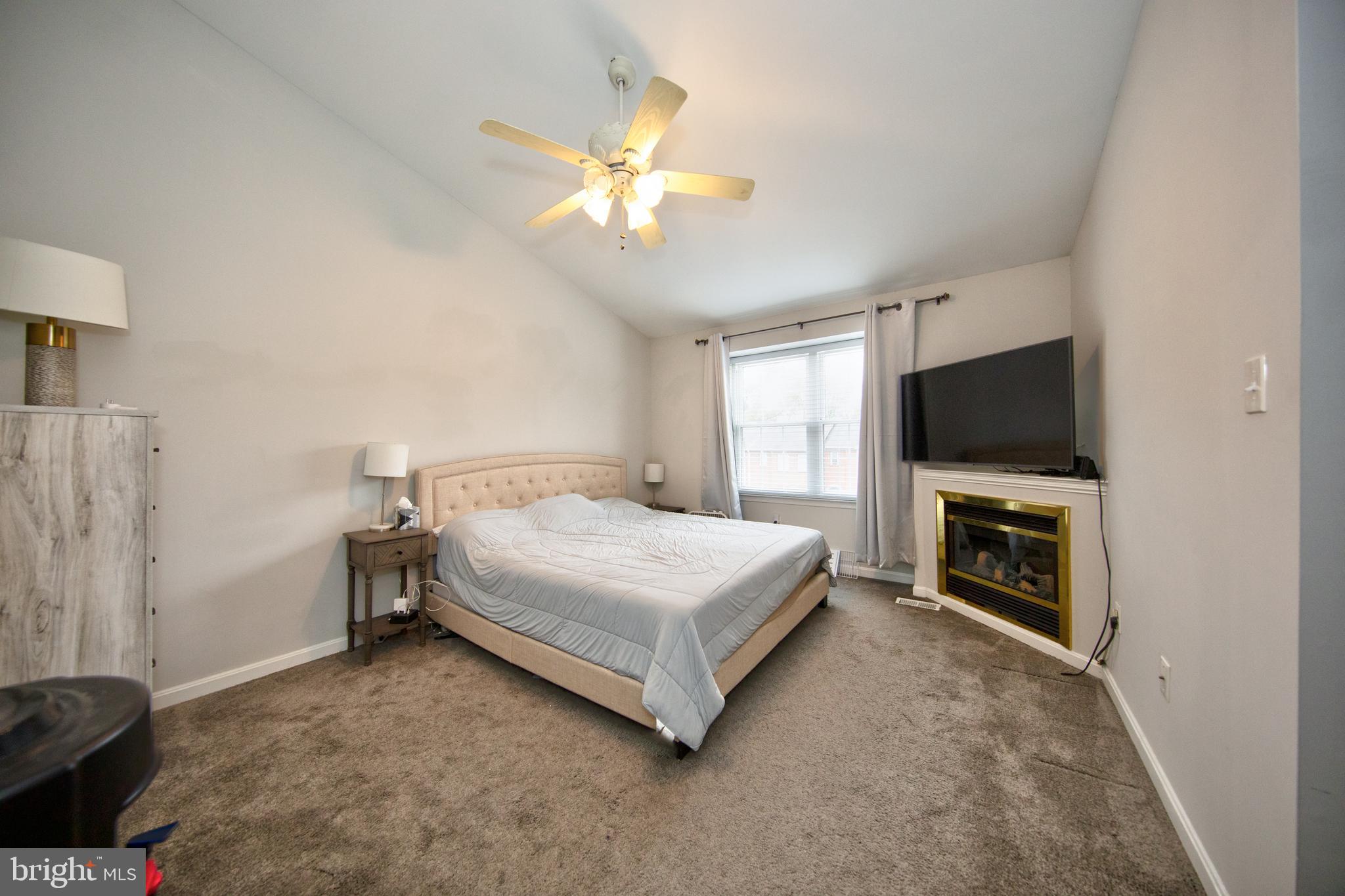 DAYBREAK ESTATES - Residential