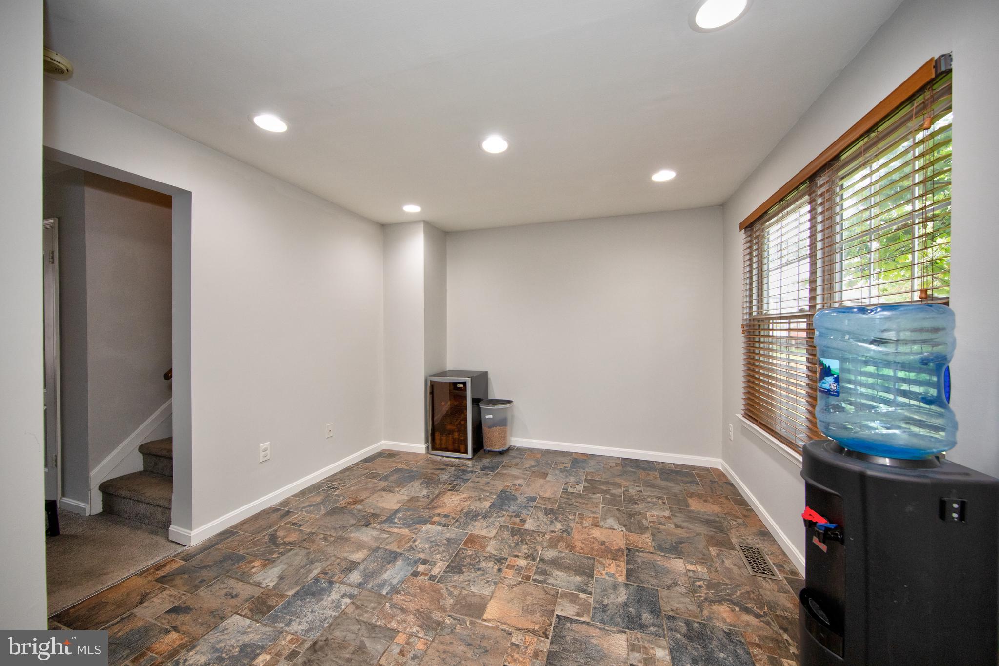 DAYBREAK ESTATES - Residential