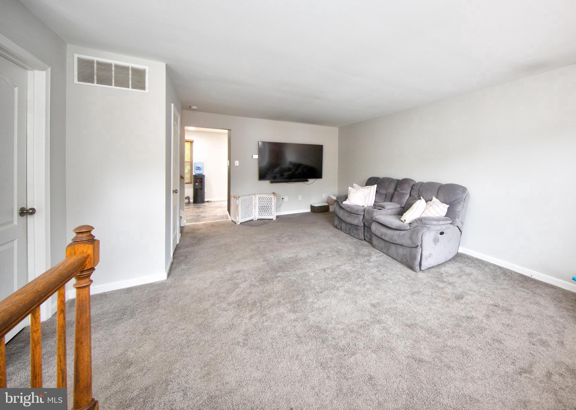 DAYBREAK ESTATES - Residential