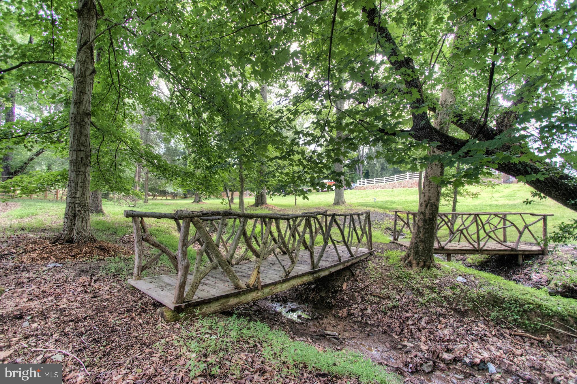 THREE SWALLOWS FARM - Residential