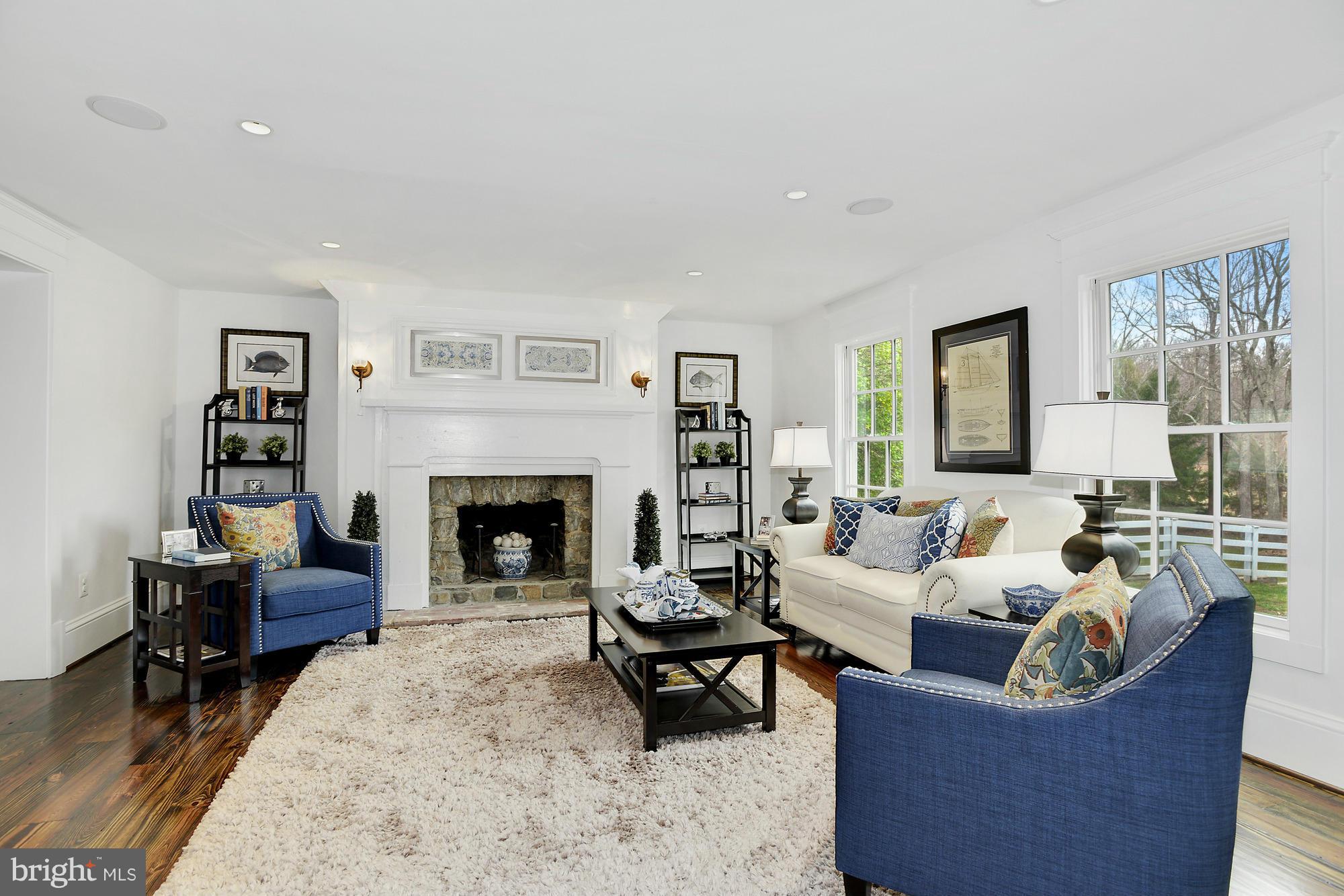 THREE SWALLOWS FARM - Residential