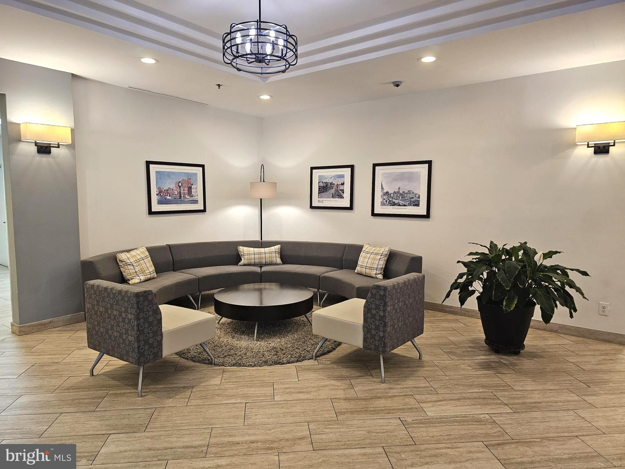 THE VICTORIA CODM - Residential