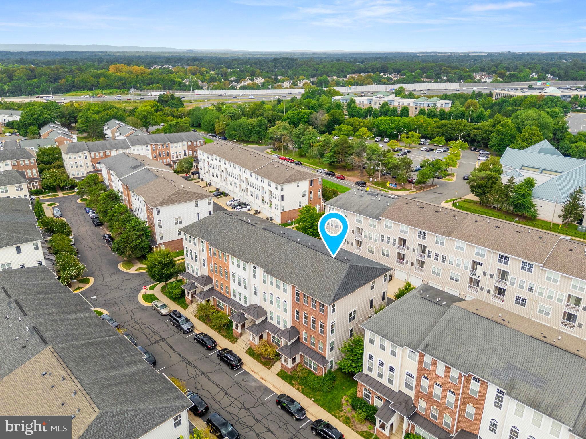 CENTREVILLE CROSSING - Residential