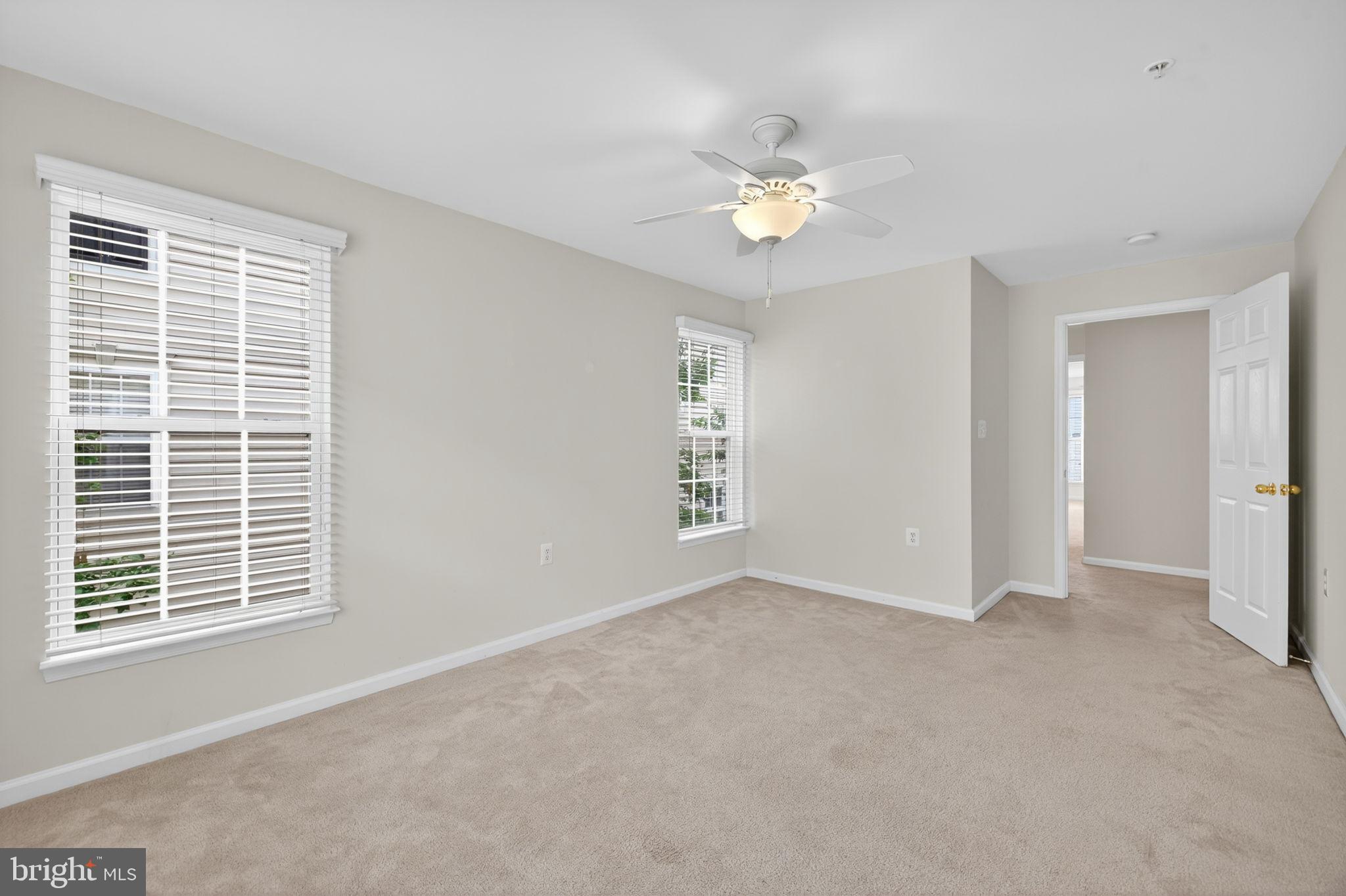 CENTREVILLE CROSSING - Residential