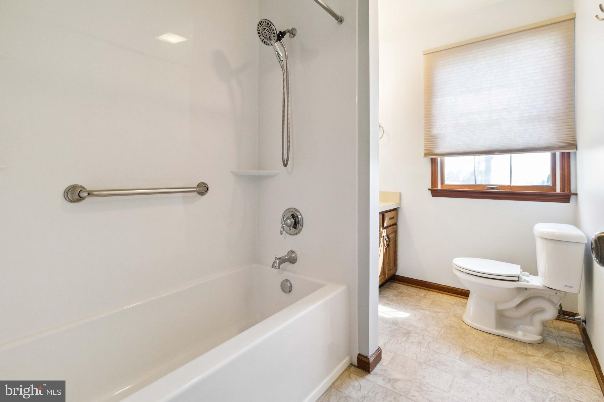 INDIAN CREEK - Residential