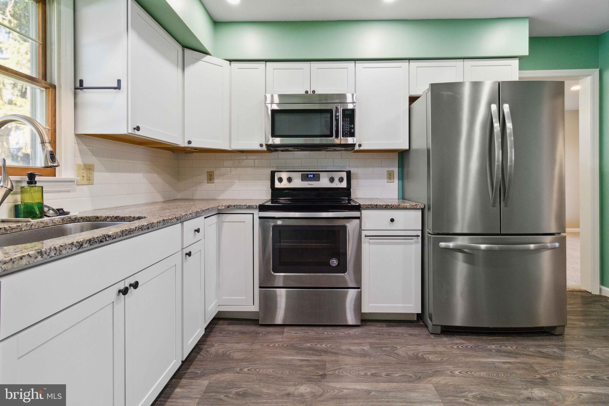 INDIAN CREEK - Residential