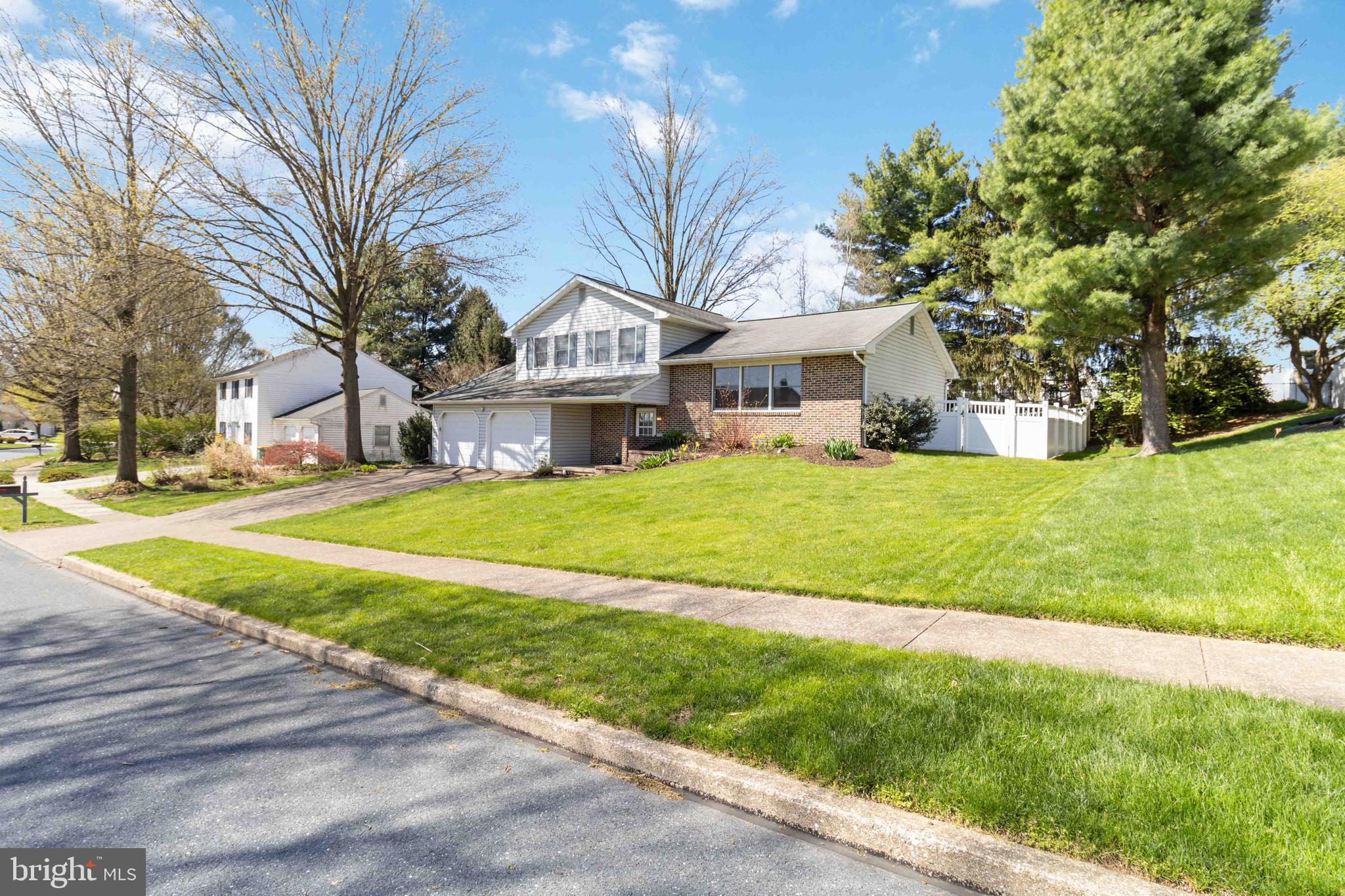 INDIAN CREEK - Residential