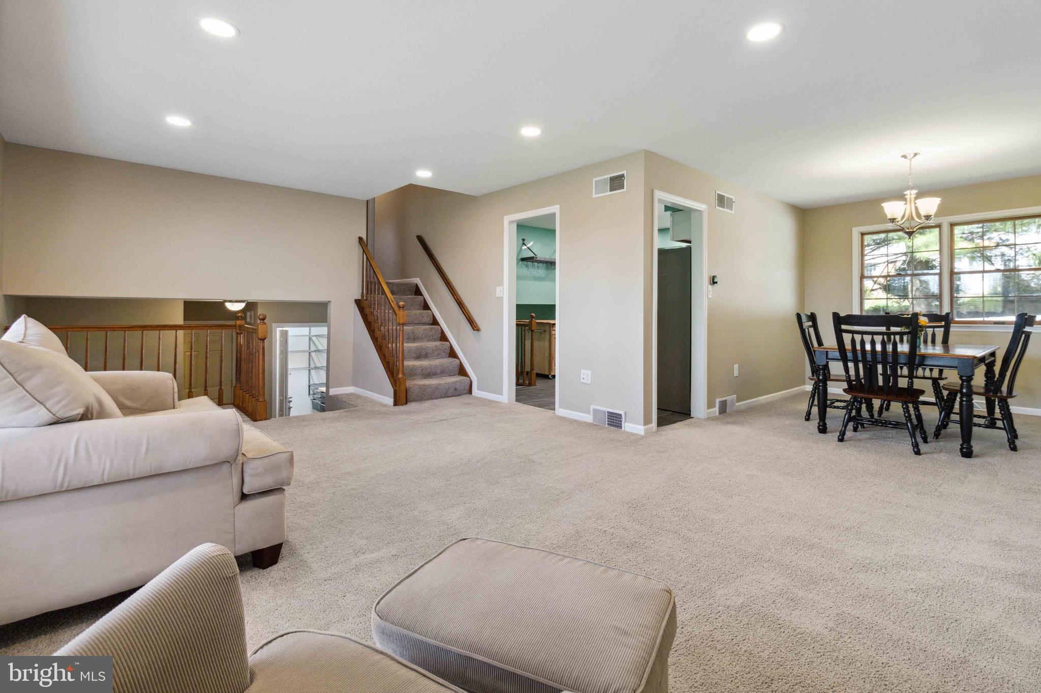 INDIAN CREEK - Residential