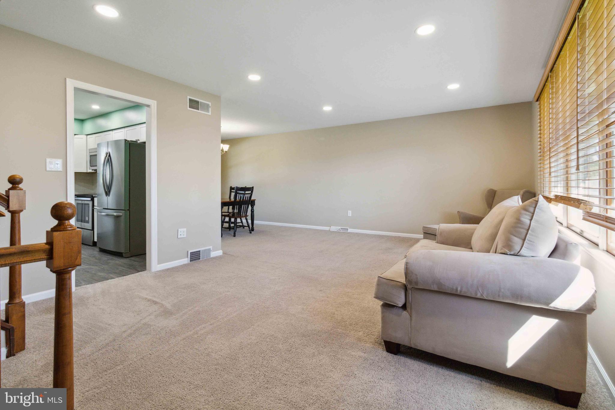 INDIAN CREEK - Residential