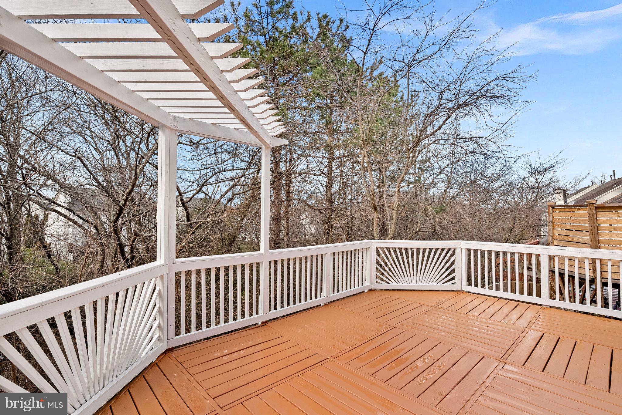 CASCADES - Residential Lease