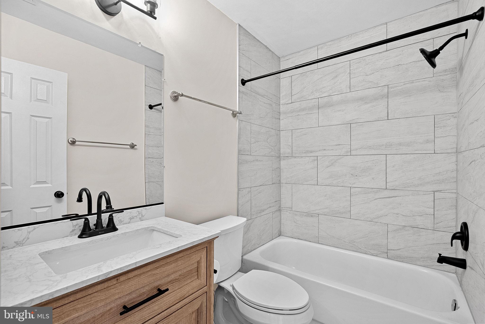 CASCADES - Residential Lease