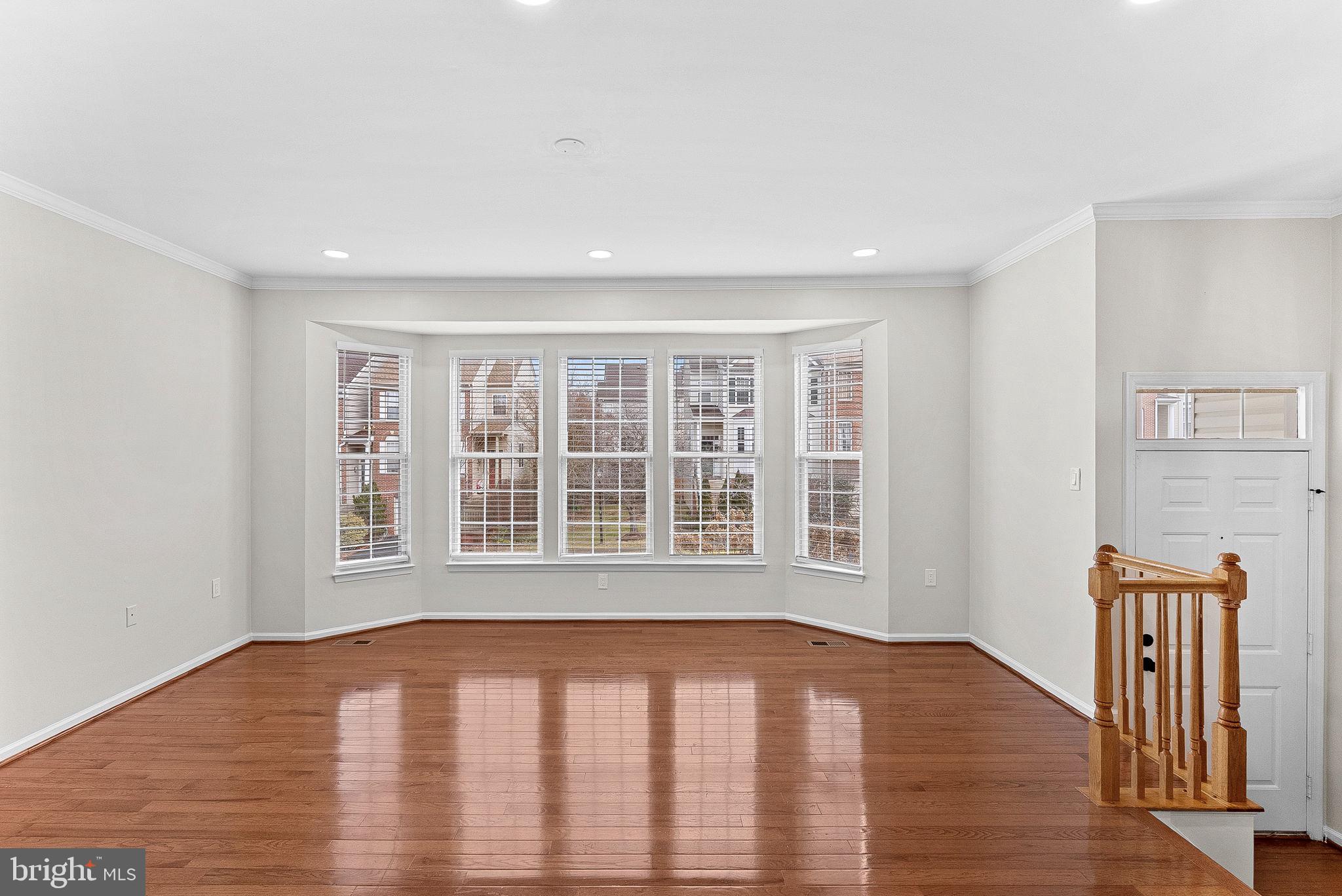 CASCADES - Residential Lease