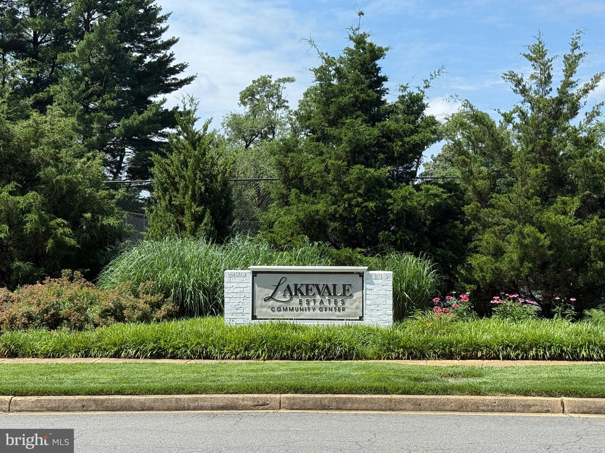 2613 EAST MEREDITH DRIVE