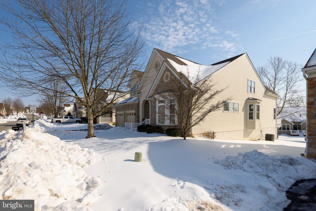 Photo of 322 Mcneil Lane, WEST GROVE, PA 19390 (MLS # PACT2116540)