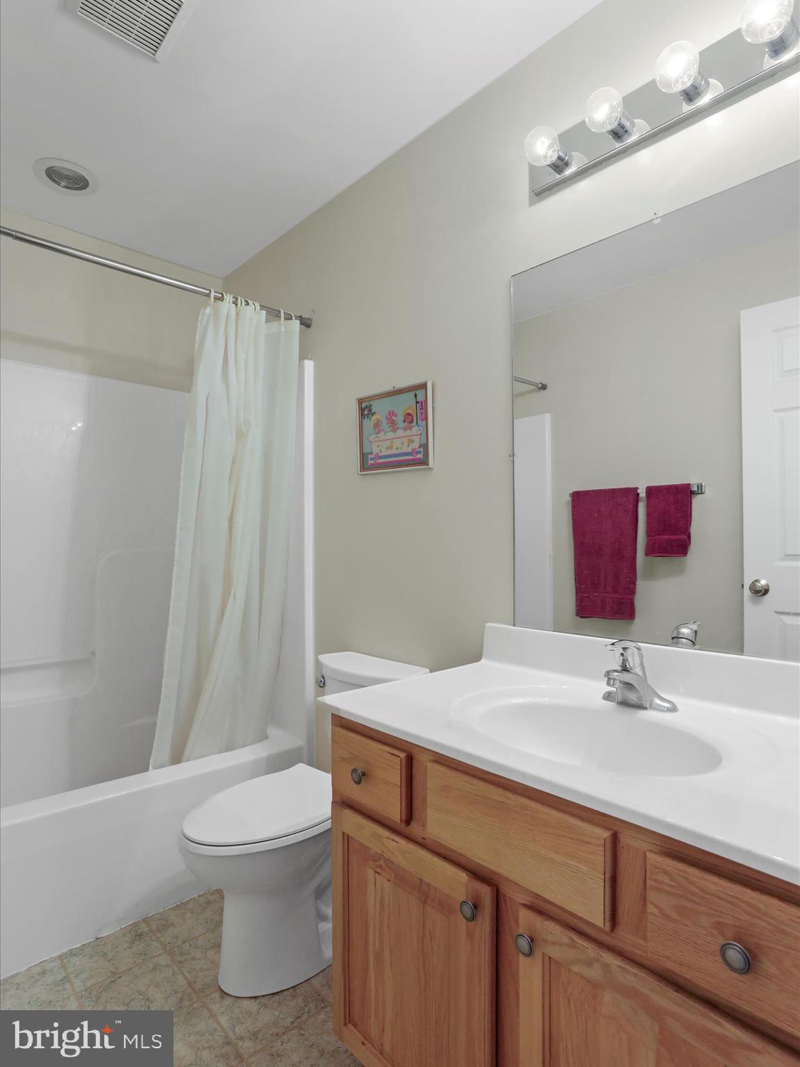 LOCUST HILL - Residential