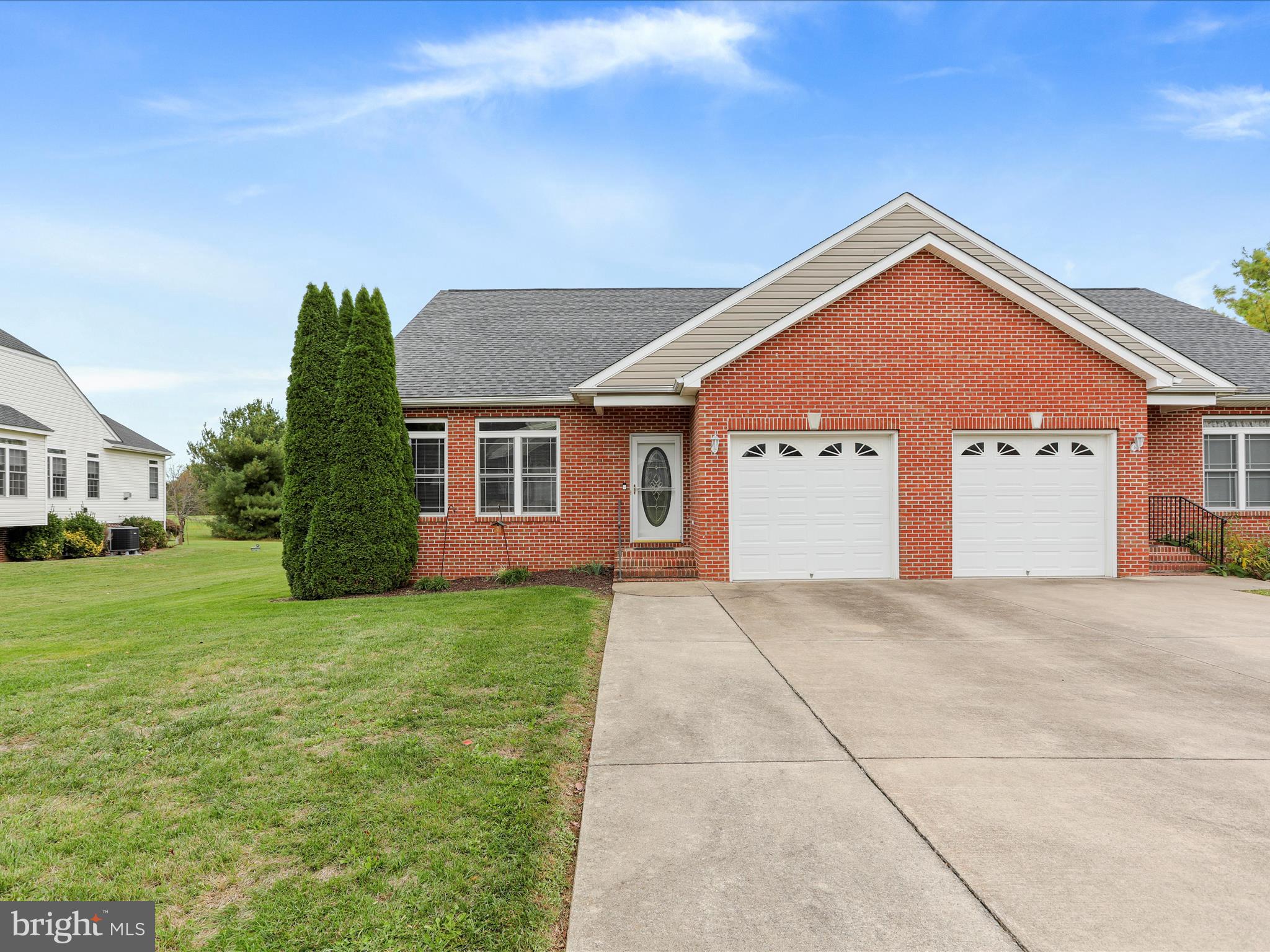 LOCUST HILL - Residential