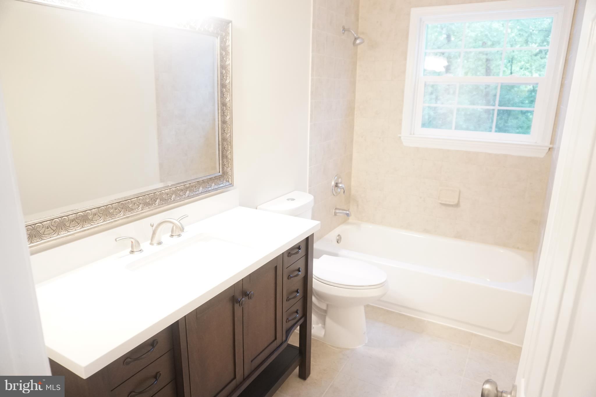 POINT OF WOODS - Residential