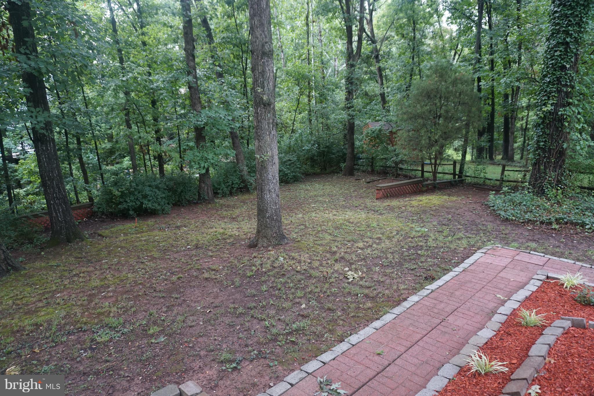 POINT OF WOODS - Residential