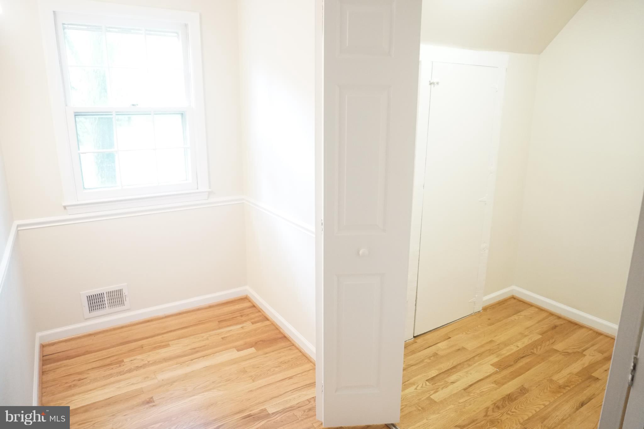 POINT OF WOODS - Residential