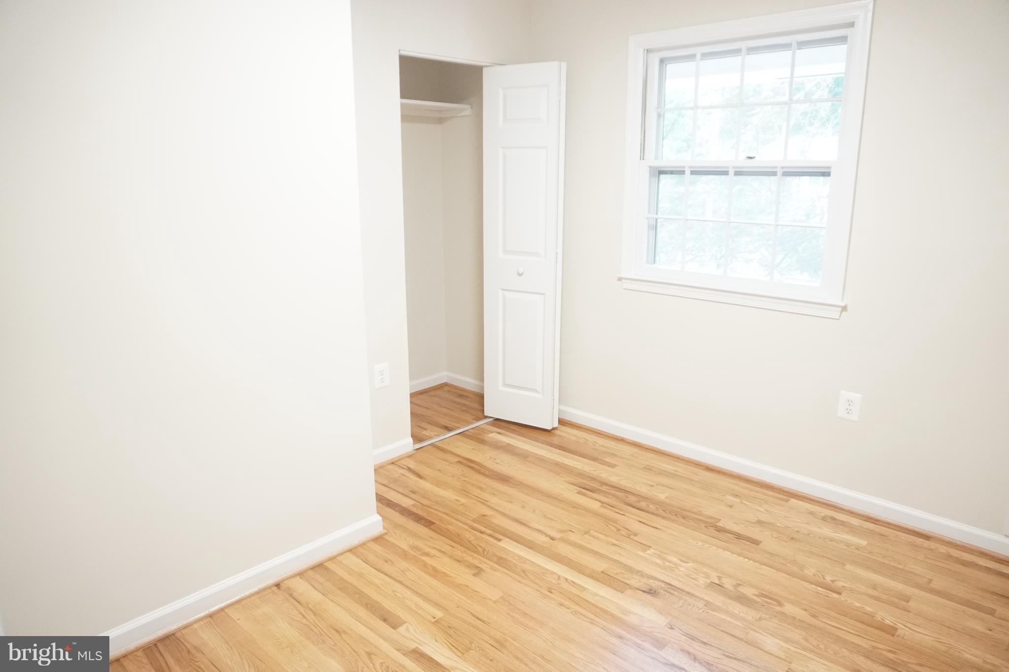 POINT OF WOODS - Residential