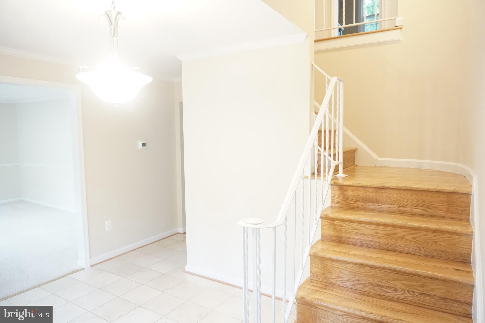 POINT OF WOODS - Residential