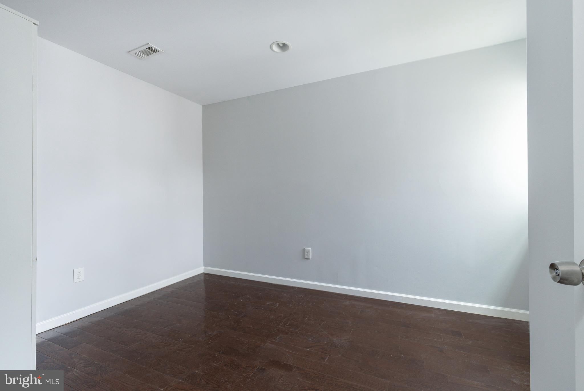 GRAYS FERRY - Residential