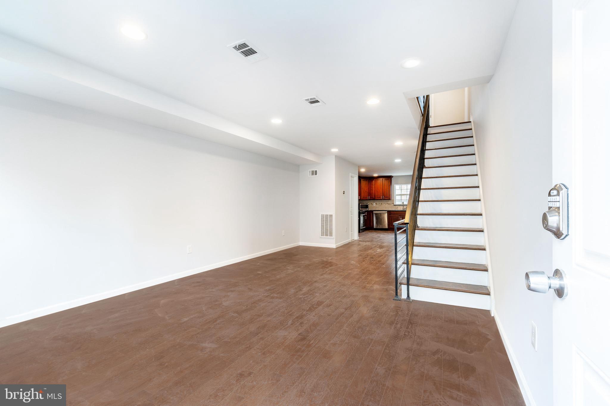 GRAYS FERRY - Residential