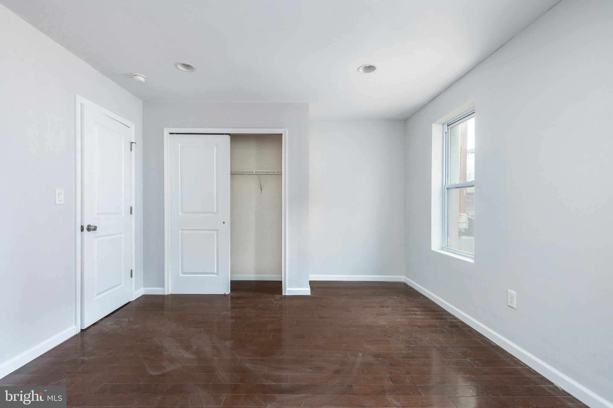 GRAYS FERRY - Residential