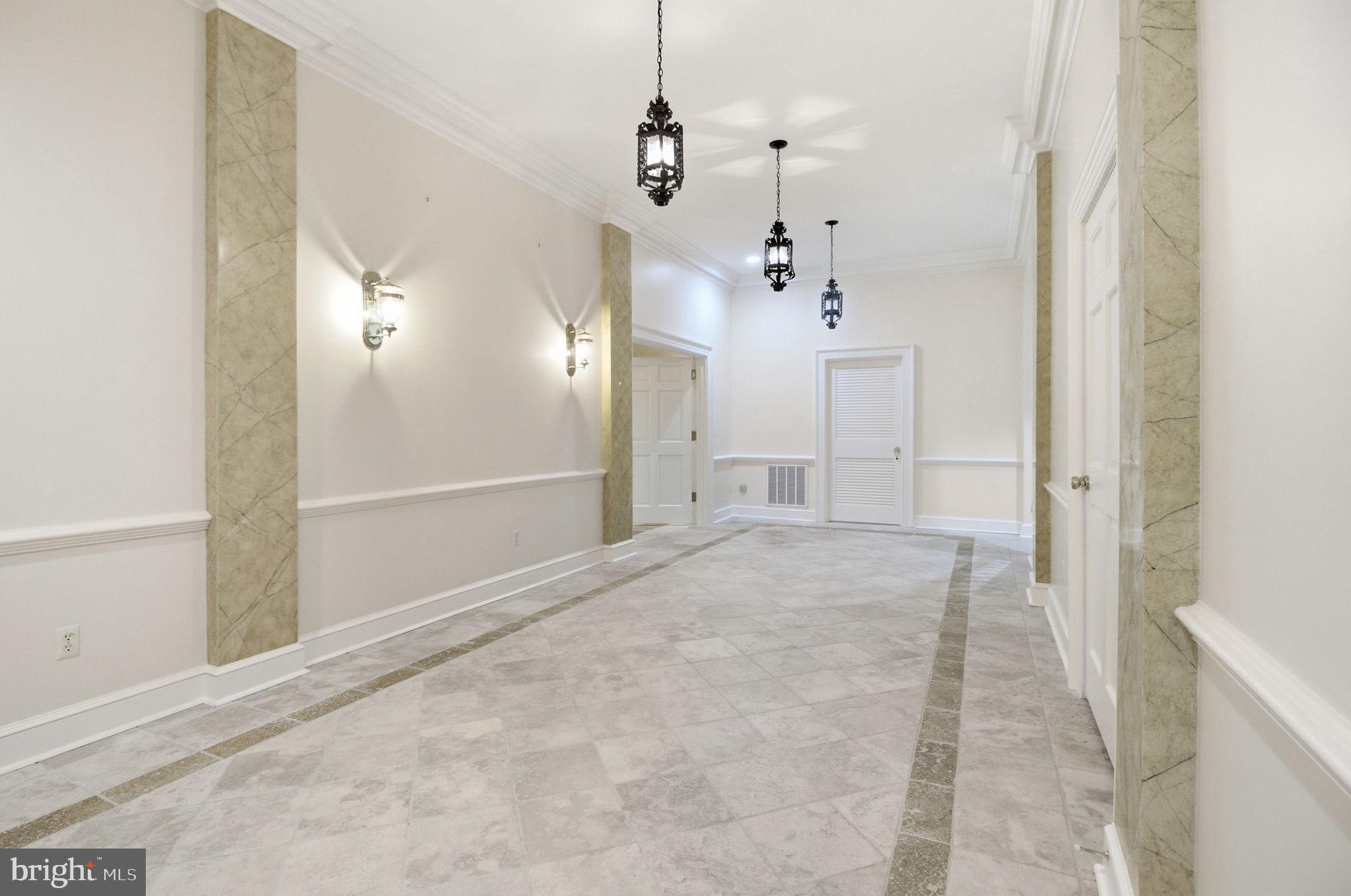 WESTMONT - Residential