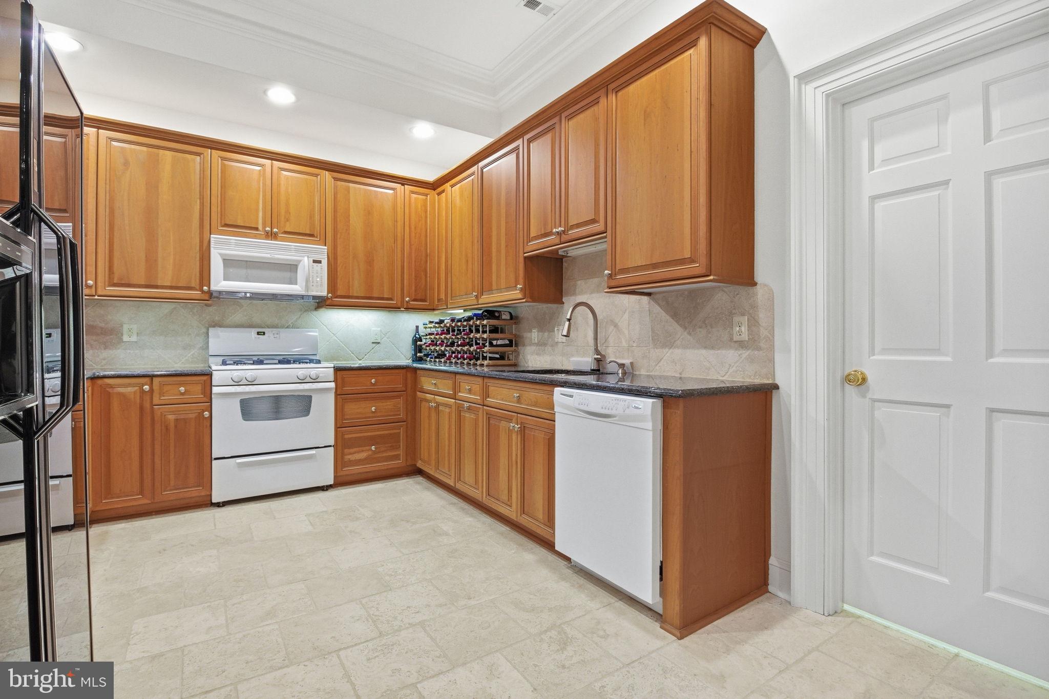 WESTMONT - Residential