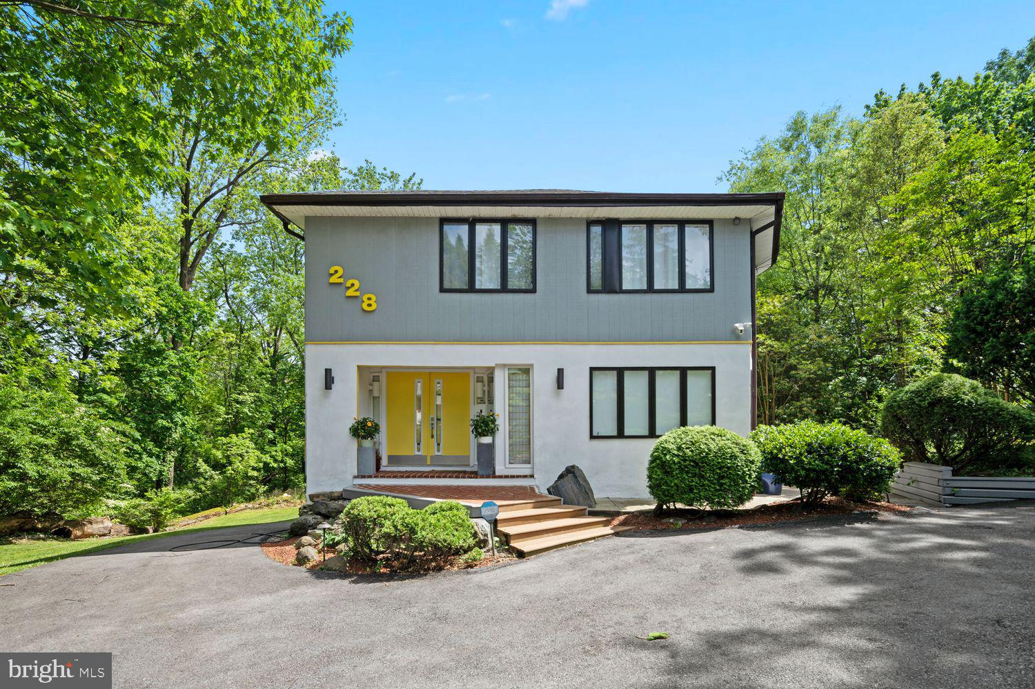 ELKINS PARK - Residential