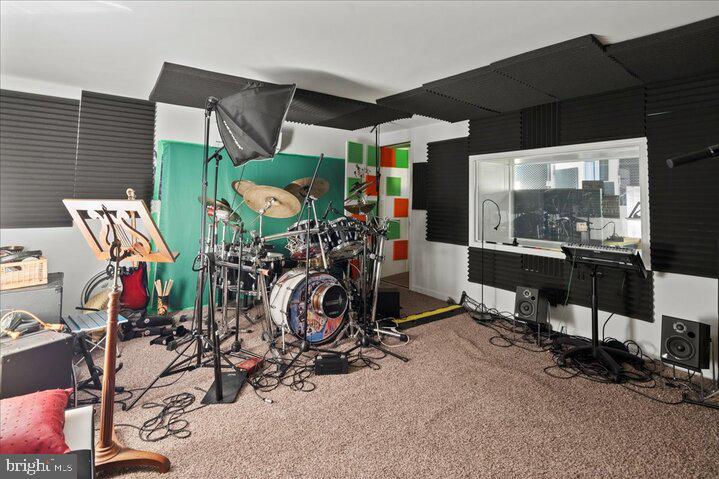 ELKINS PARK - Residential