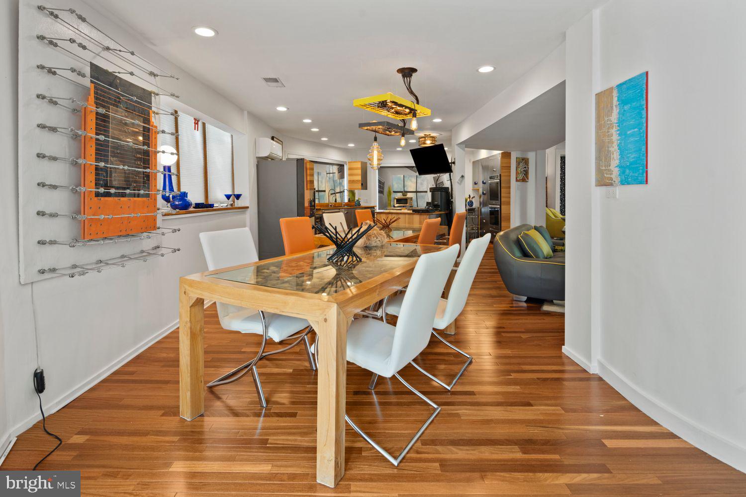 ELKINS PARK - Residential