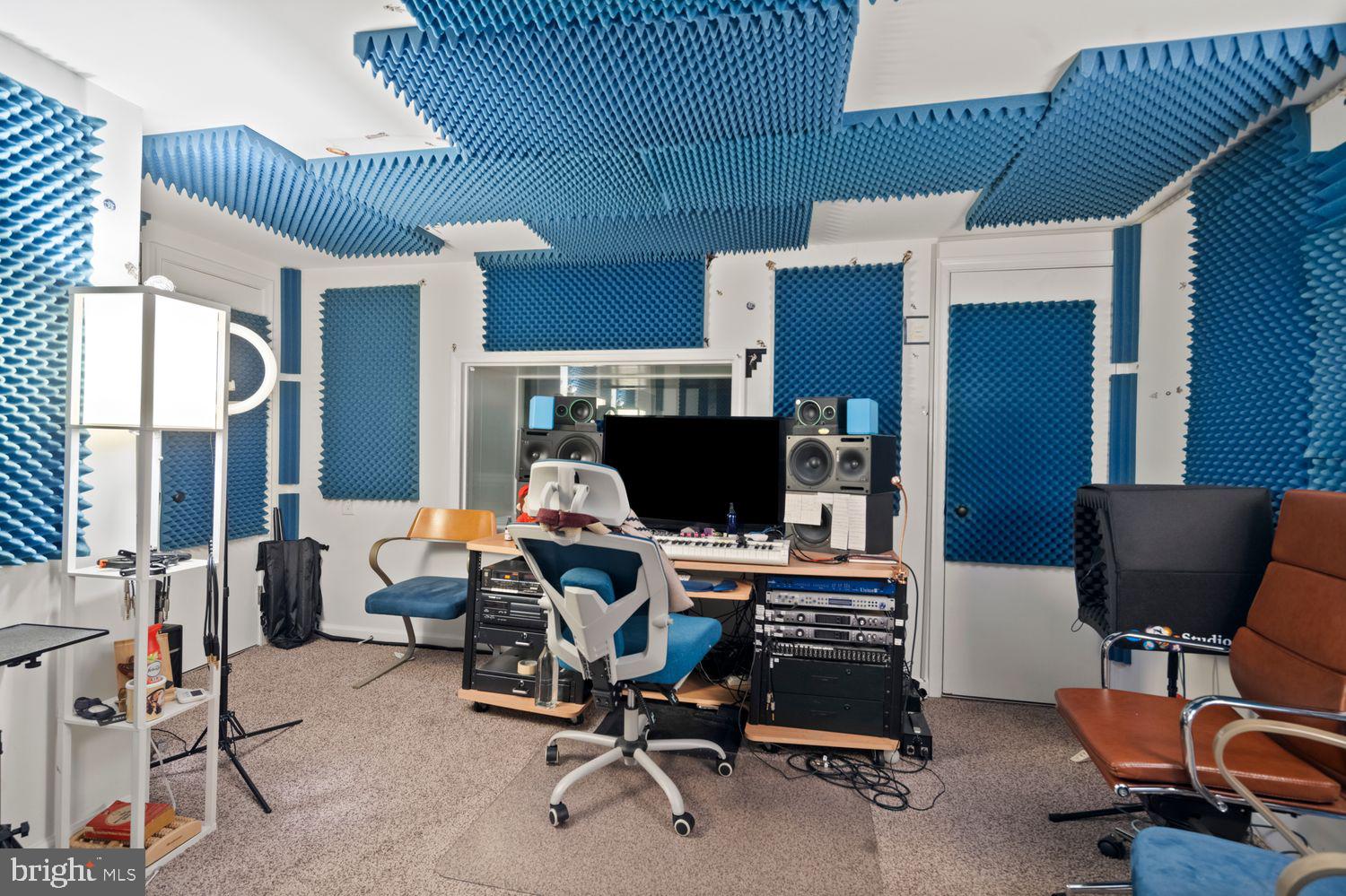 ELKINS PARK - Residential